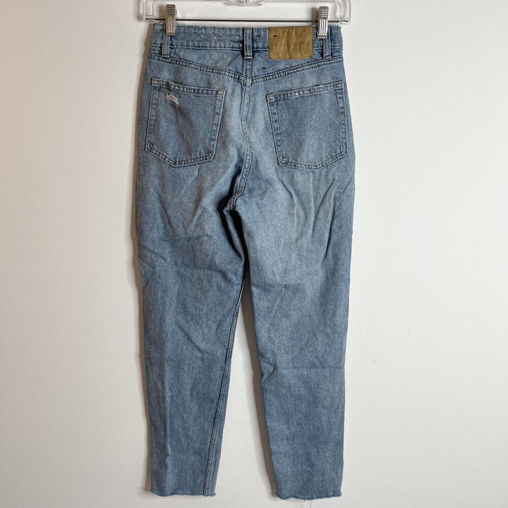H&M Divided Women Slim Mom Jeans 4 Embroidered Distress High Rise Ankle Raw Hem - Picture 7 of 10